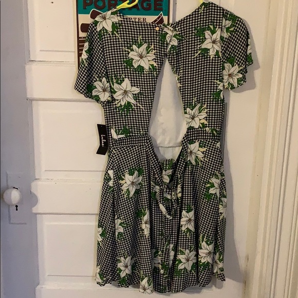 Lulu’s Open Back Mini Dress - Picture 2 of 7